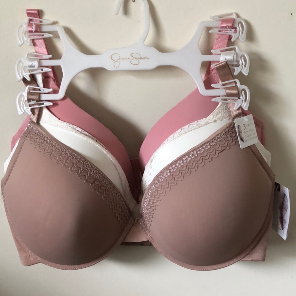 Jessica Simpson 3pack Soft T-shirt Cup Bra For Extra Comfort.